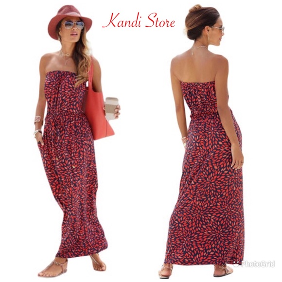 Dresses & Skirts - Bohemian Maxi Dress